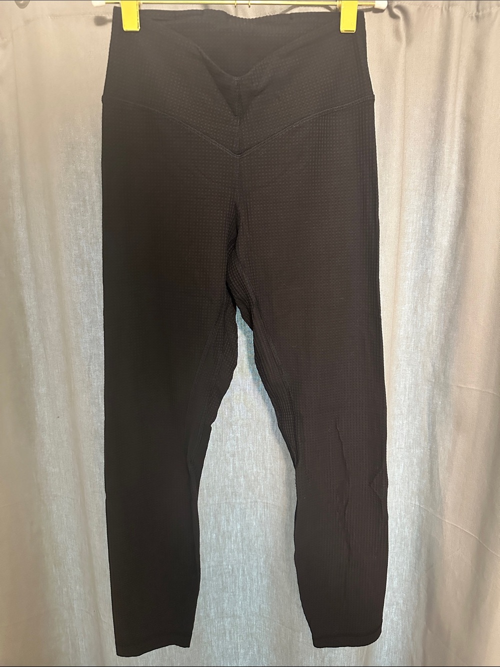 Lululemon V-Waist Yoga Tight 25" *Grid Texture